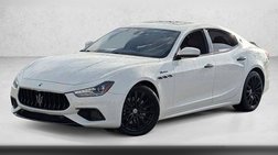 2022 Maserati Ghibli Modena Q4