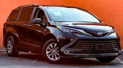 2023 Toyota Sienna XLE
