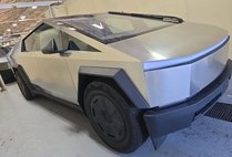 2025 Tesla Cybertruck Base