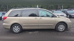 2005 Toyota Sienna LE