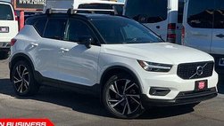 2019 Volvo XC40 T5 R-Design