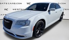 2021 Chrysler 300 Touring