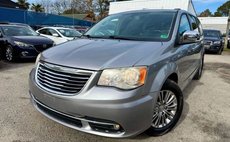 2014 Chrysler Town and Country Touring-L