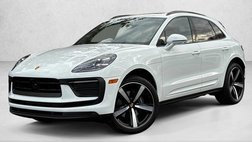 2023 Porsche Macan T