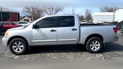 2011 Nissan Titan SL