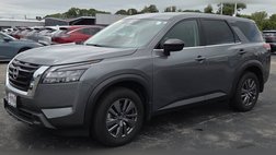 2024 Nissan Pathfinder S