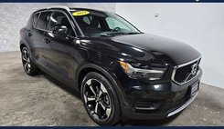 2019 Volvo XC40 T5 Momentum