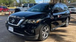 2017 Nissan Pathfinder SV