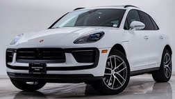 2025 Porsche Macan T