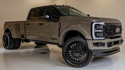 2026 Ford F-450 Super Duty Platinum