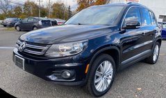 2012 Volkswagen Tiguan 4WD 4dr Auto SE w/Sunroof & Nav