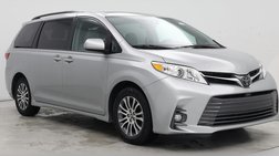 2020 Toyota Sienna XLE