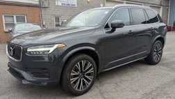 2022 Volvo XC90 T6 Momentum 6-Passenger