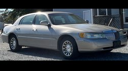 2001 Lincoln Town Car Signature