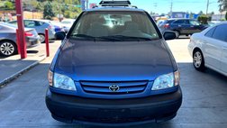 2001 Toyota Sienna LE