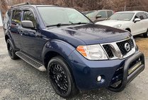 2010 Nissan Pathfinder S