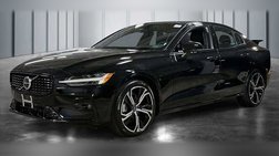 2024 Volvo S60 B5 Ultimate Dark Theme