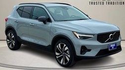 2026 Volvo XC40 B5 Ultra