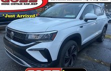 2023 Volkswagen Taos SE 4Motion