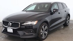 2023 Volvo V60 Cross Country B5 Plus