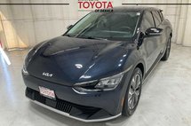 2022 Kia EV6 Light