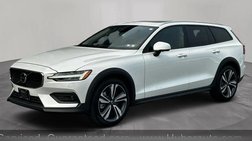 2023 Volvo V60 Cross Country B5 Plus