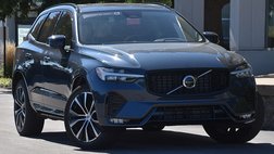 2025 Volvo XC60 B5 Plus Dark Theme