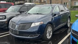 2017 Lincoln MKT Elite