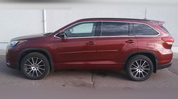 2017 Toyota Highlander SE