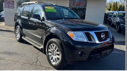 2010 Nissan Pathfinder 4WD 4dr V6 LE