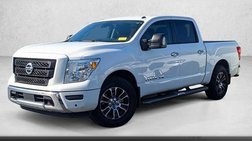 2020 Nissan Titan SV