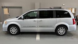 2012 Chrysler Town and Country Touring