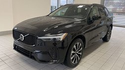 2025 Volvo XC60 B5 Core Dark Theme