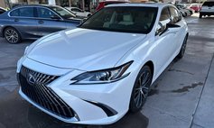 2022 Lexus ES 300h Base