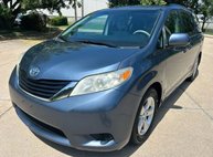 2013 Toyota Sienna LE