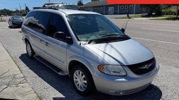 2003 Chrysler Town and Country LXi