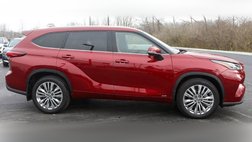 2023 Toyota Highlander Hybrid Platinum