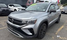 2022 Volkswagen Taos S 4Motion