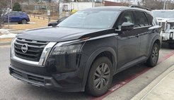 2024 Nissan Pathfinder SV