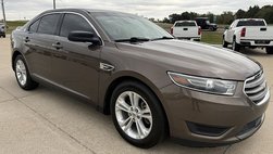 2016 Ford Taurus SE
