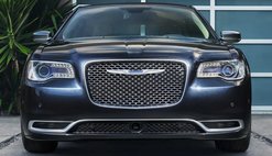 2017 Chrysler 300 C