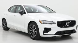 2023 Volvo S60 Recharge T8 Plus Dark Theme