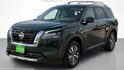 2025 Nissan Pathfinder SL