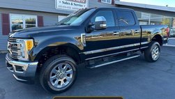 2017 Ford Super Duty F-250 Lariat