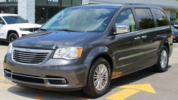 2016 Chrysler Town and Country Anniversary Edition FWD