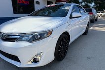 2013 Toyota Camry Hybrid XLE