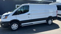 2025 Ford Transit 250