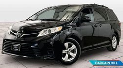 2018 Toyota Sienna LE 7-Passenger FWD with Auto-A