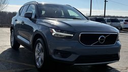 2022 Volvo XC40 T5 Momentum
