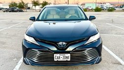 2020 Toyota Camry Hybrid XLE